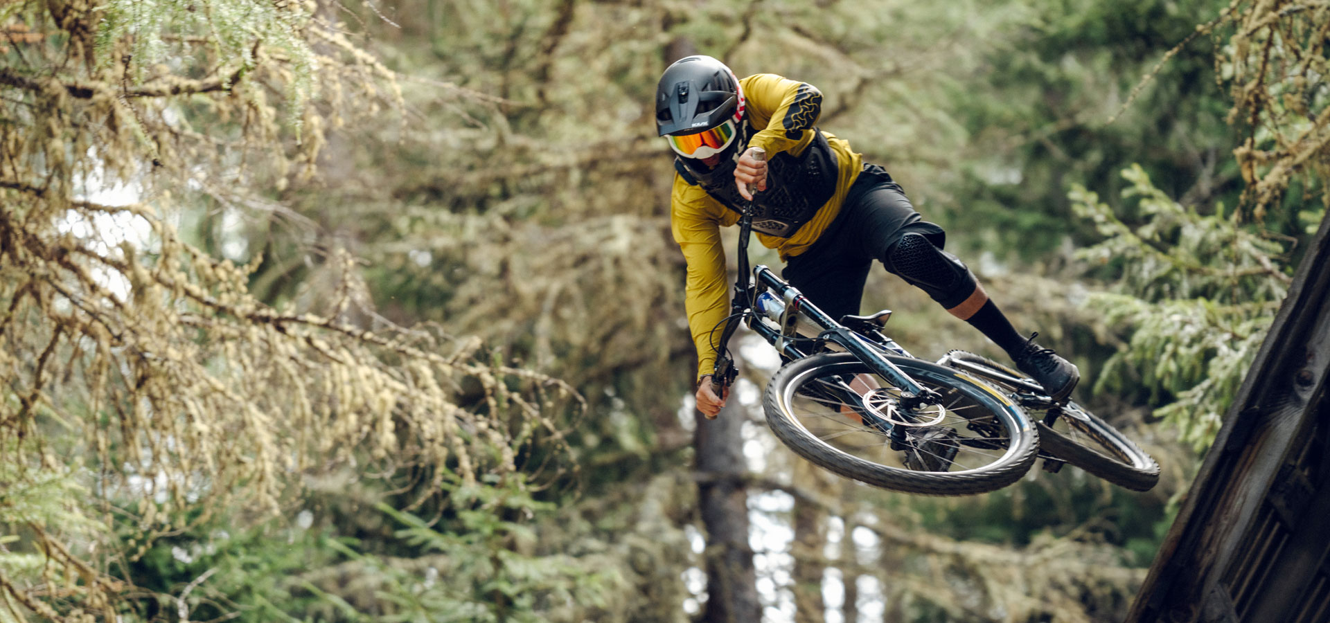 bike_downhill_desktop